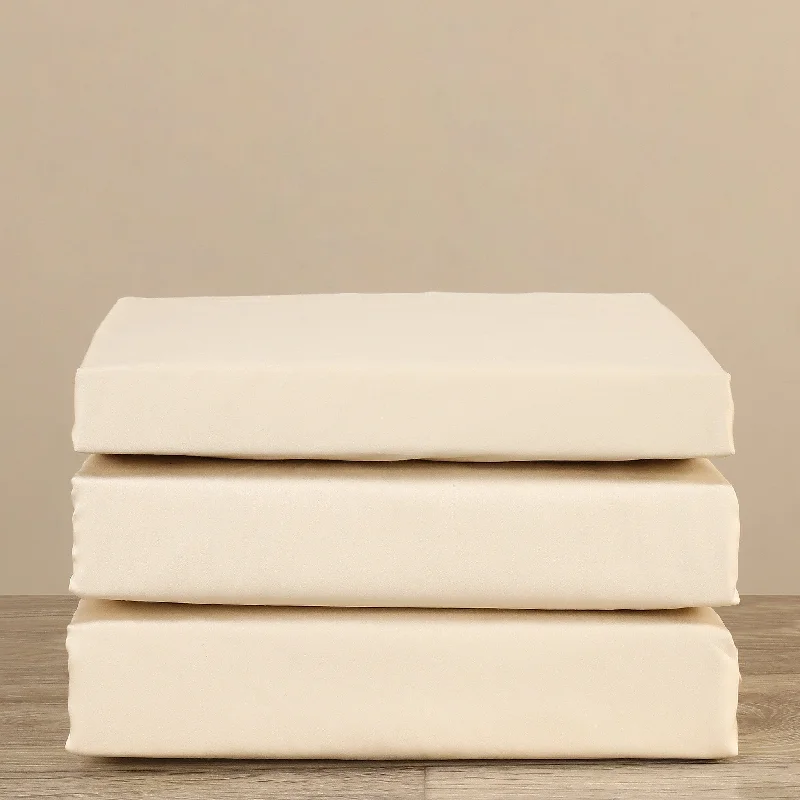 Anti - Pill Microfiber Sheets for a Smooth AppearanceFitted Sheet <br>The Premium Hotel Collection <br>100% Egyptian Cotton 500TC