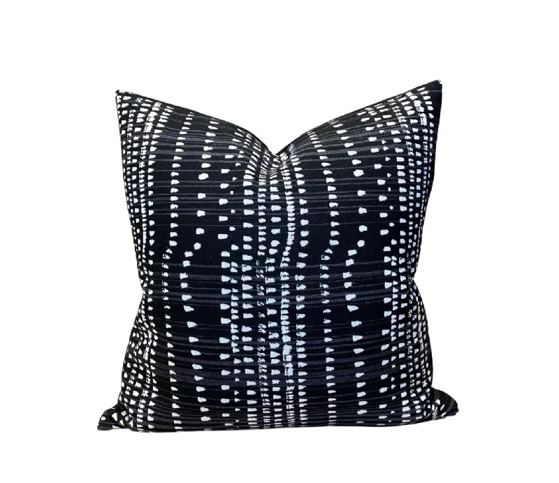 Pregnancy Pillows for Expectant MothersThibaut Cape Town Pillow Cover in Black