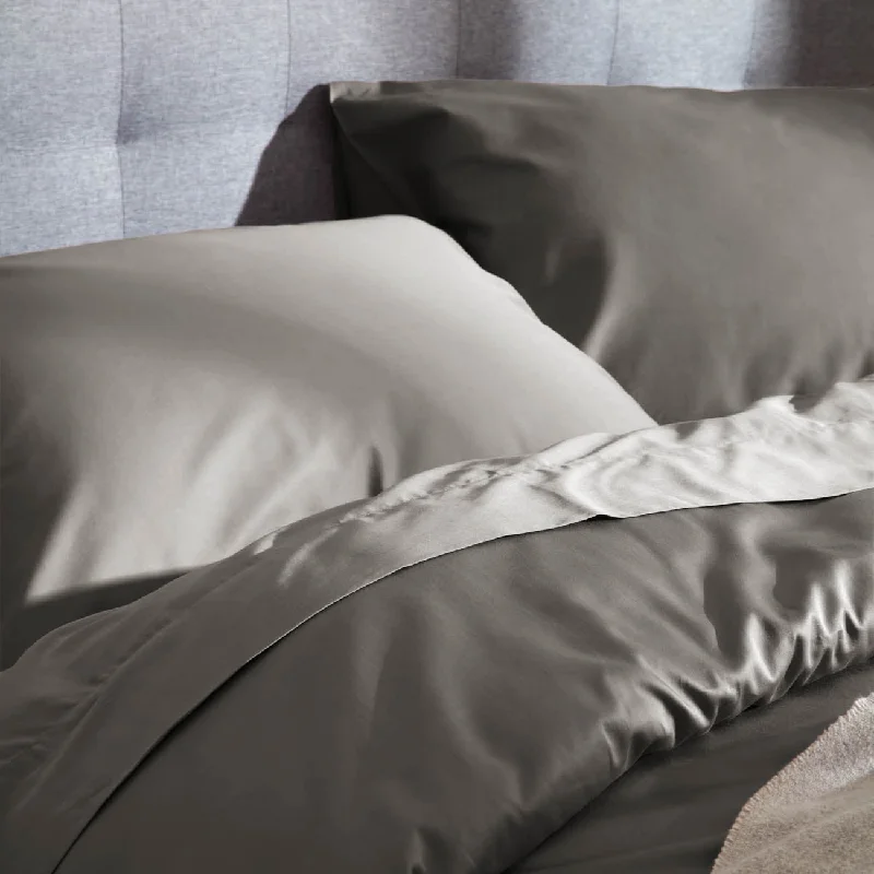 Fitted Sheets with Reinforced Corners for Long - Lasting UseOrganic Cotton Sateen Fitted Sheet - Charcoal Grey