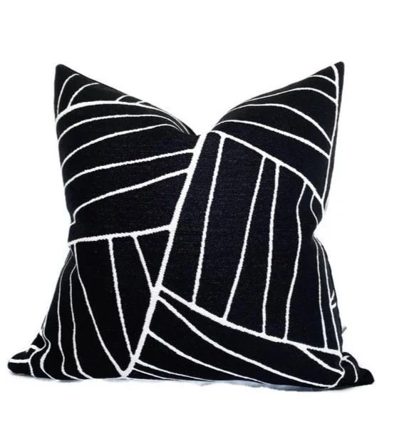 Plush Pillows for a Cozy BedThibaut Jordan Woven Pillow Cover in Black