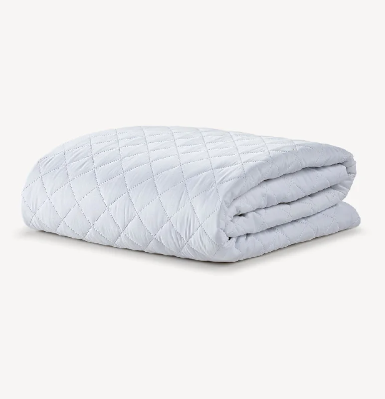 Round Pillows for Boho-Style InteriorsClassic Quilted Mattress Protector