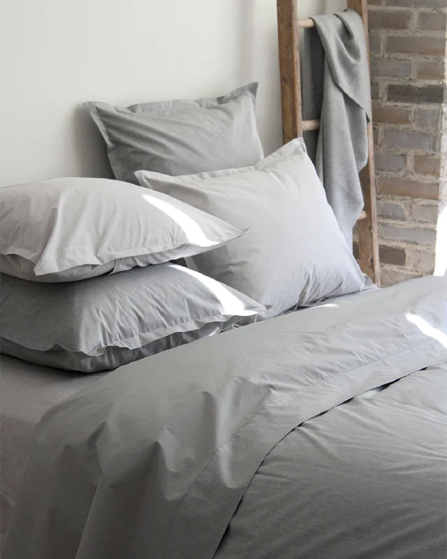 Thermal - Regulating Bamboo Sheets for All - Season ComfortChambray Charcoal