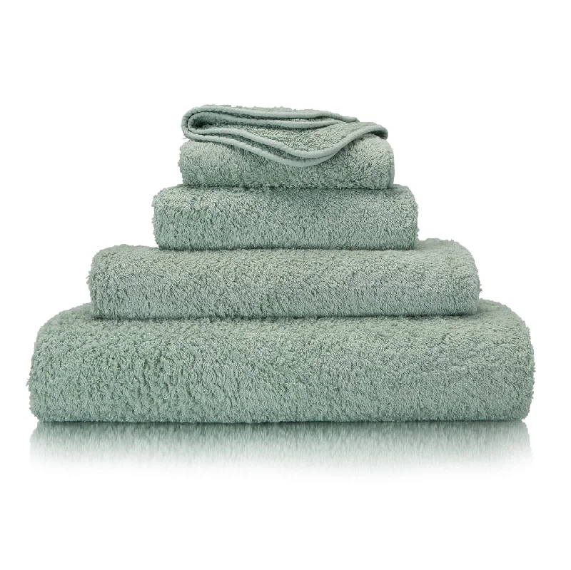 Moisture - Wicking Cotton Sheets for a Dry and Comfortable SleepUltimate Egyptian Cotton Towels