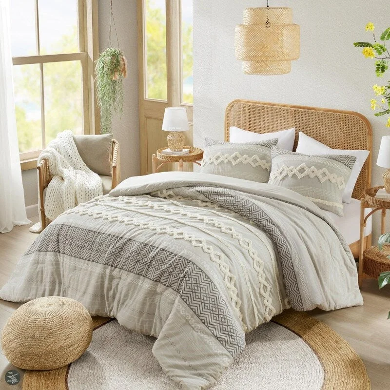 King - size comforters to fit large king - sized beds perfectly3 Pieces 100% COTTON Farmhouse Comforter Set