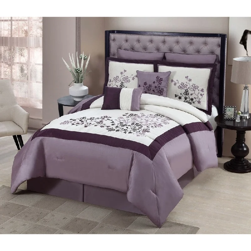 Goose down comforters known for their superior quality and insulationAvondale Manor Aaron 8-piece Comforter Set