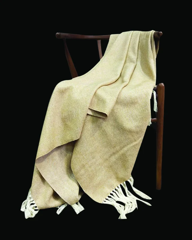 Microfiber blankets that are durable and easy to care forBanyan Cream Casual Throws Blanket