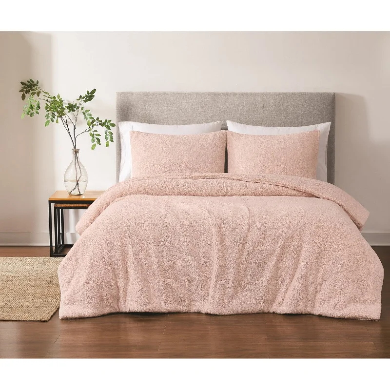 Duck down comforters with a softer feel and good warmth retentionBrooklyn Loom Oversized Marshmallow Sherpa 3 Piece Comforter Set