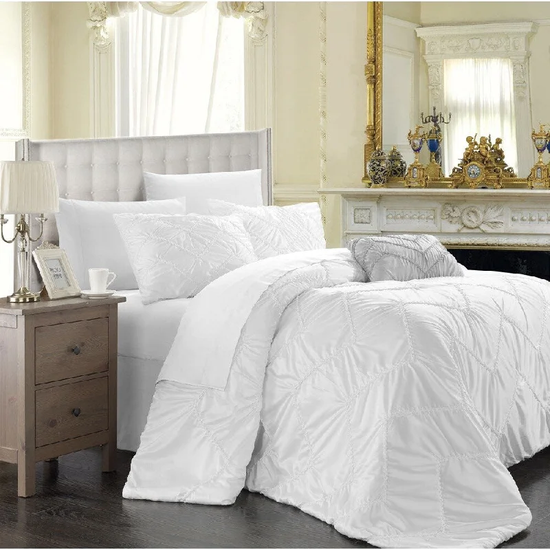 Queen - size comforters for standard queen - sized mattressesChic Home Belvia 5-piece Comforter Set