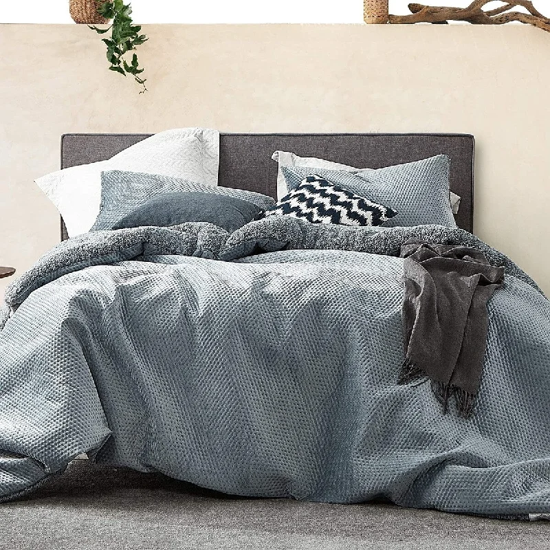 Bamboo - fiber - filled comforters with antibacterial and breathable qualitiesEmbossy - Coma Inducer® Oversized Comforter Set - Cinder Grey