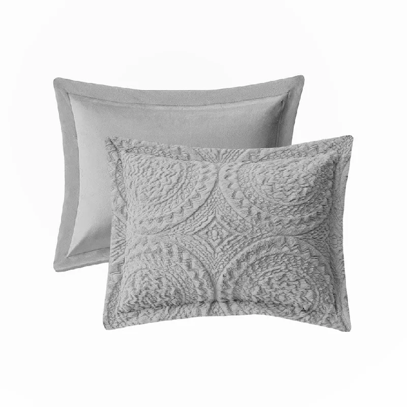 Down - filled comforters for supreme warmth and lightnessEmbroidered Medallion Ultra Plush Comforter Mini Set