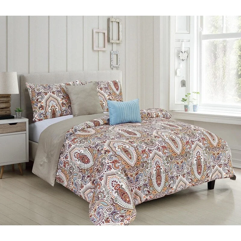 Goose down comforters known for their superior quality and insulationFelicity 5-Piece Reversible Comforter Set