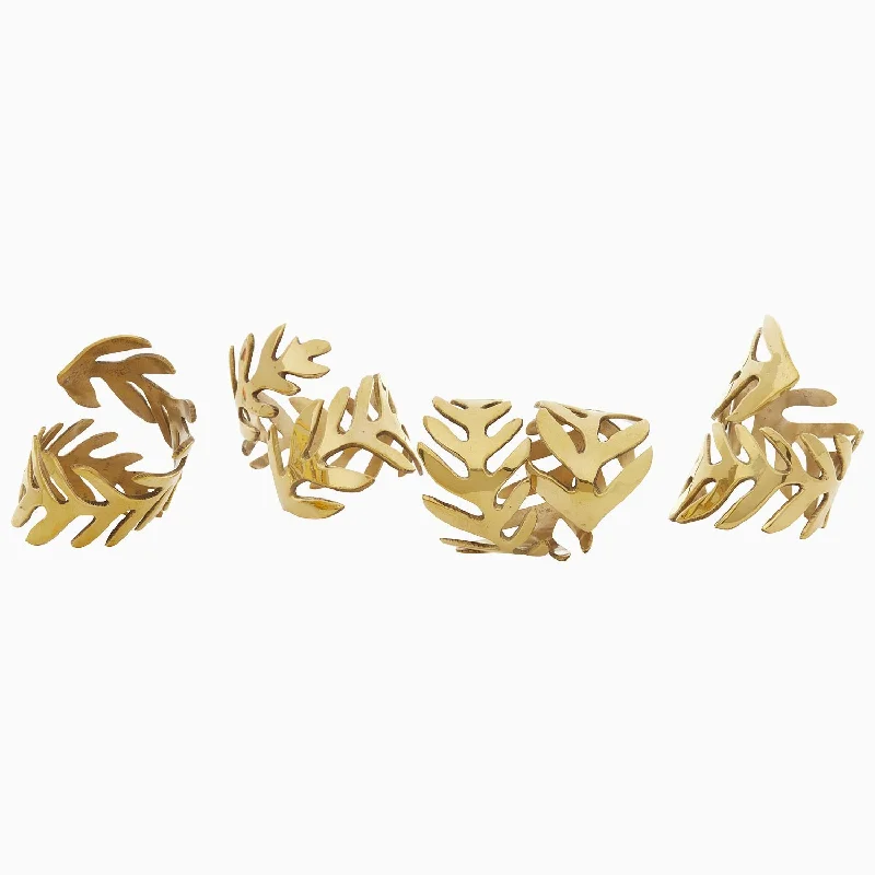 Velvet duvet covers for a plush and cozy lookGold Fern Napkin Rings (Set of 4)