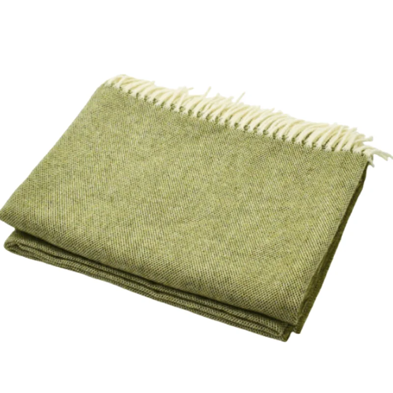 Recycled polyester blankets for an eco - conscious optionGreen Merino Wool Fringed Throw Blanket