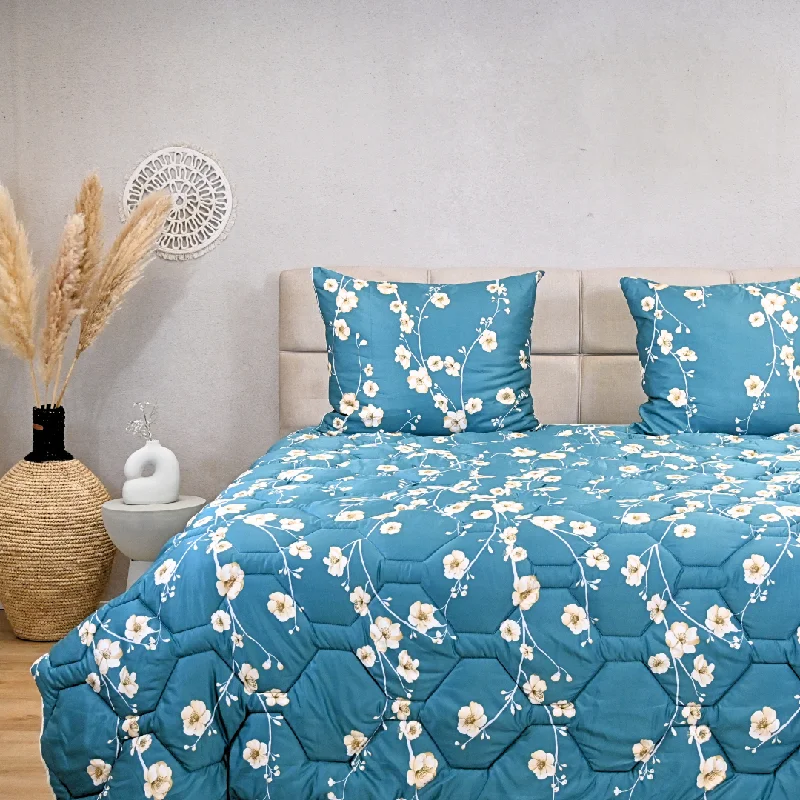 Thermal - regulating duvet covers to keep you warm in winter and cool in summerHappyDuvet Blue Blossom - Satin Look - All season Coverless duvet