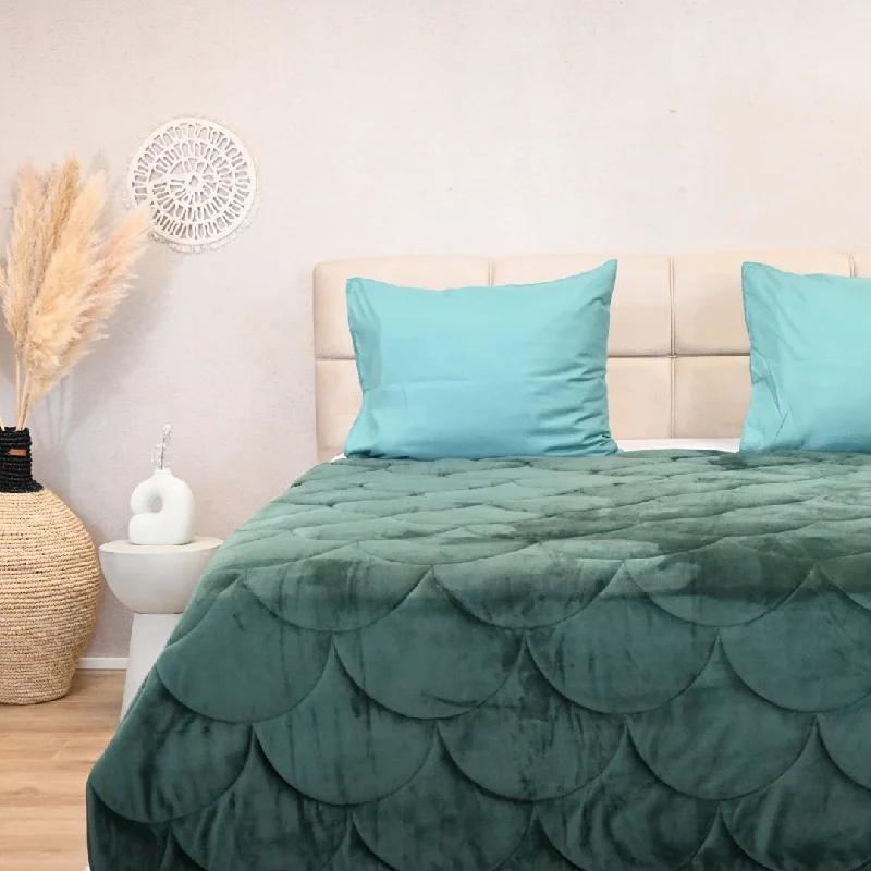 Egyptian cotton duvet covers for a luxurious and soft feelHappyDuvet - Velvet - Dark Green - All season Coverless duvet