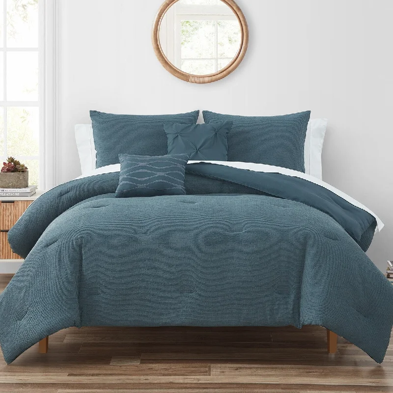 Queen - size comforters for standard queen - sized mattressesHighline Saylor 5PC Comforter Set