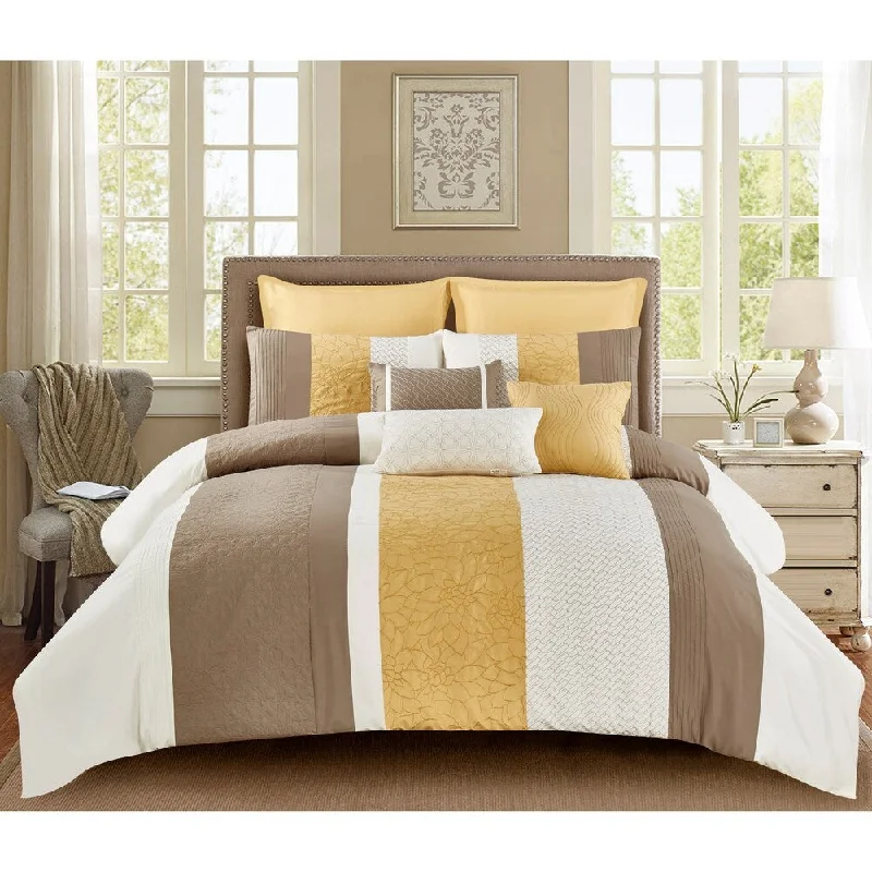 Full - size comforters suitable for full - sized beds in guest rooms or small bedroomsLaurel Cotton Comforter Set in Yellow