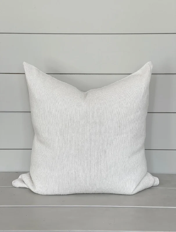 Fleece blankets for a cozy and plush textureLAUREL CUSHION LIGHT WASHED WHITE