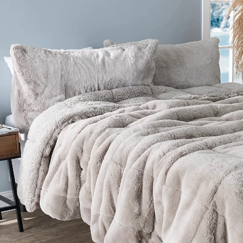 Bamboo - fiber - filled comforters with antibacterial and breathable qualitiesLegendary Chunky Bunny - Coma Inducer® Comforter Set - USA Heavyweight Filled - Nashville Nights