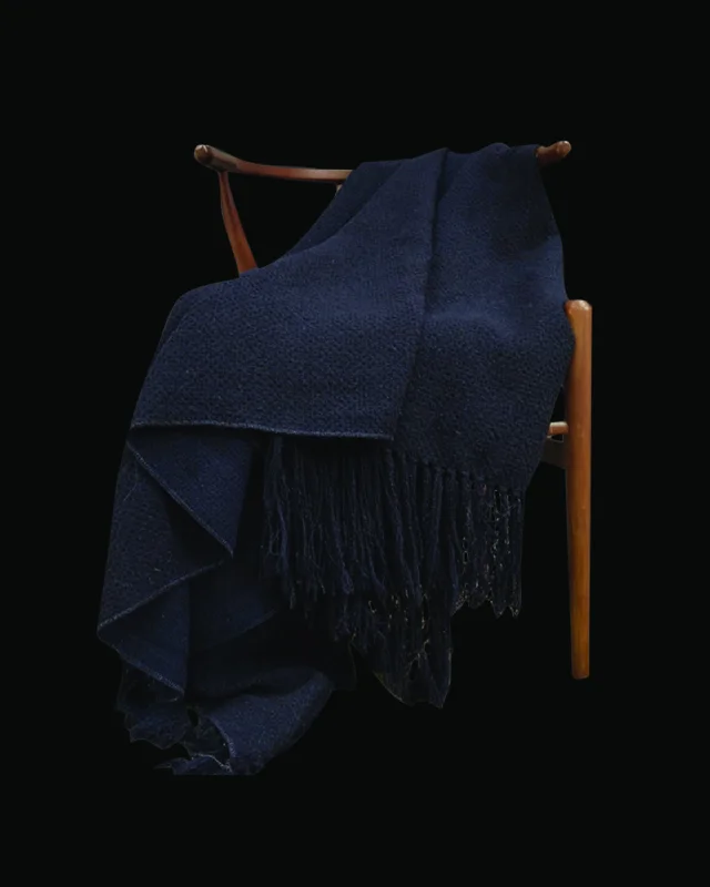 Microfiber blankets that are durable and easy to care forLinkin Beautiful Dark Grey Throw & Blanket