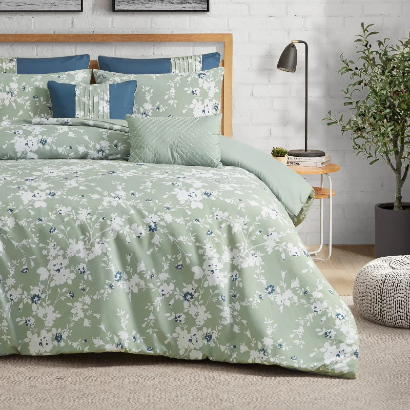 Wool - filled comforters with natural moisture - wicking and temperature - regulating featuresLucky Brand Fianna Reversible Floral Luxury Comforter Bedding Set