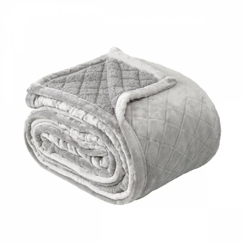 Chenille blankets with a thick and fuzzy textureMansfield Aluminium Sherpa Blanket by Bianca