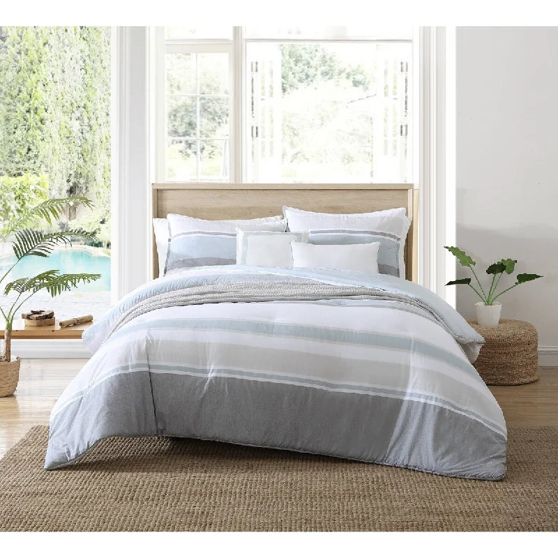 Down - filled comforters for supreme warmth and lightnessNautica Eastport Cotton Blue Comforter Bonus Set