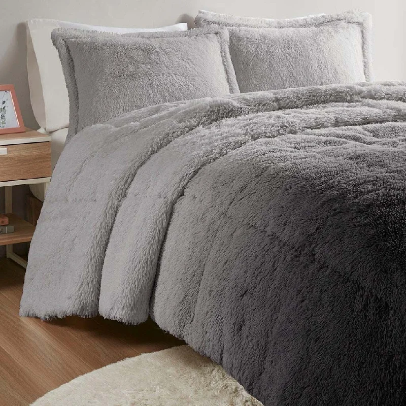 Silk - filled comforters for a luxurious and smooth touchOmbre Shaggy Comforter Mini Set