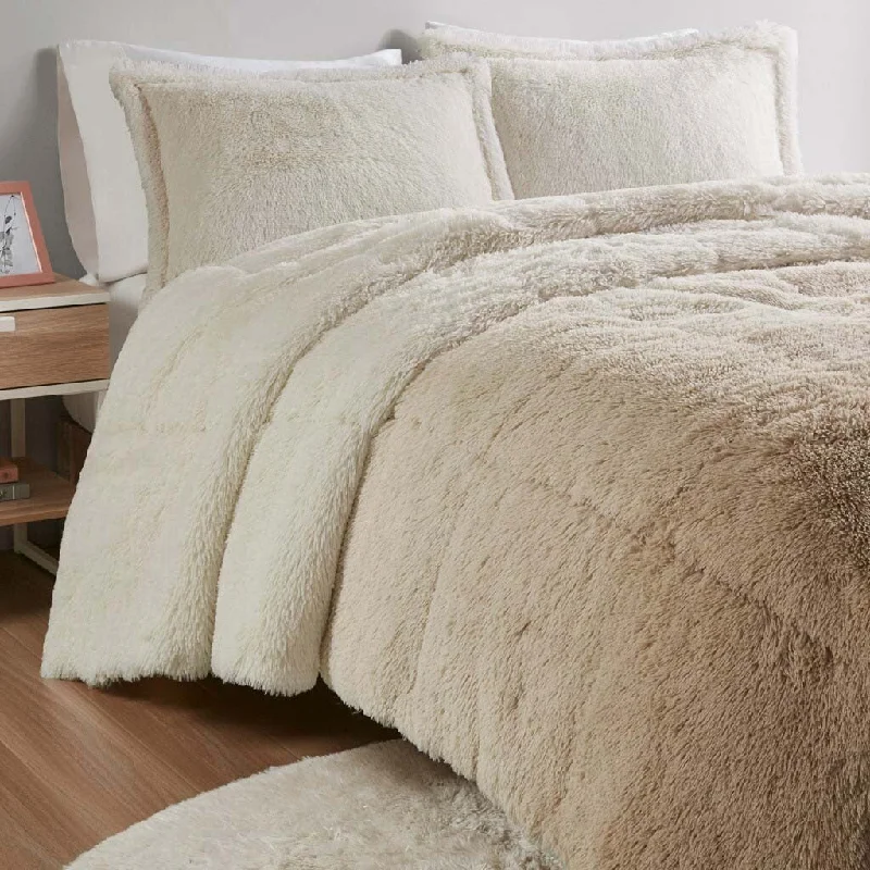 Down - filled comforters for supreme warmth and lightnessOmbre Shaggy Comforter Mini Set