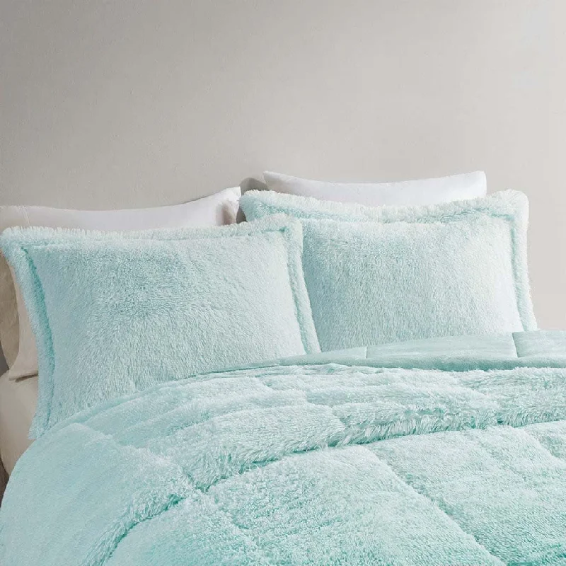 Wool - filled comforters with natural moisture - wicking and temperature - regulating featuresOmbre Shaggy Comforter Mini Set