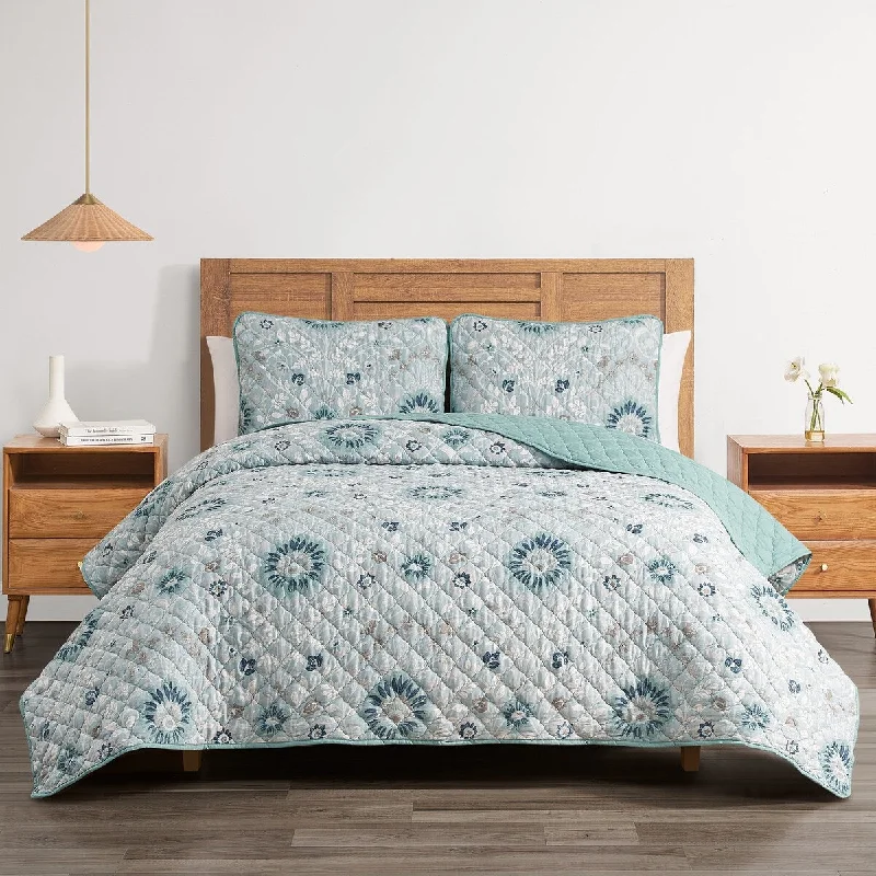 Microfiber - filled comforters that are lightweight and easy to care forProvence Quilt Set