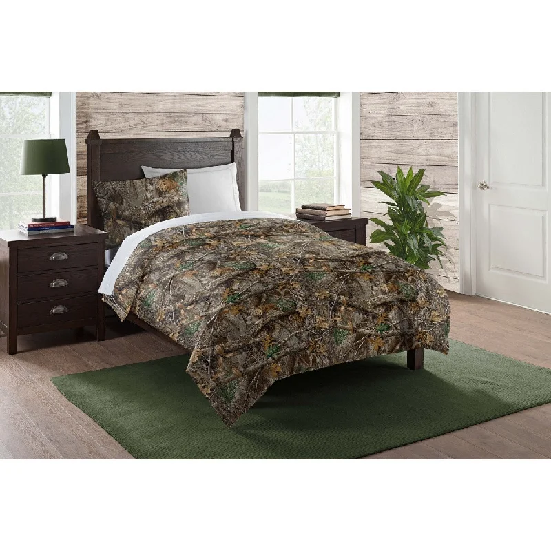 Wool - filled comforters with natural moisture - wicking and temperature - regulating featuresRealtree Edge 2-piece Comforter Set Twin