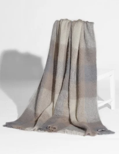 King - size blankets to cover large beds comfortablyREVERSIBLE BARNA WOODS MOHAIR & WOOL THROW