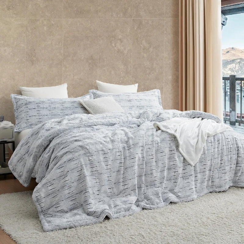 Duck down comforters with a softer feel and good warmth retentionSabretooth - Coma Inducer® Oversized Comforter Set - Frosted Dark