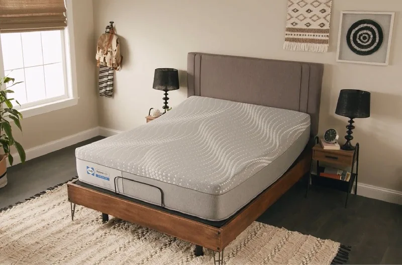 King - size mattresses for spacious master bedroomsSealy Posturepedic Hybrid Paterson Medium 12" Mattress