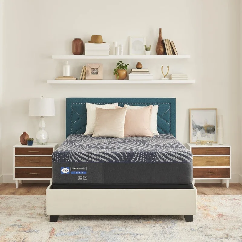 King - size mattresses for spacious master bedroomsSealy Posturepedic Plus Hybrid High Point Soft 14" Mattress