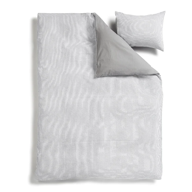 Duvet covers to pair with down comforters for maximum warmthSeersucker Gray Crib Linen