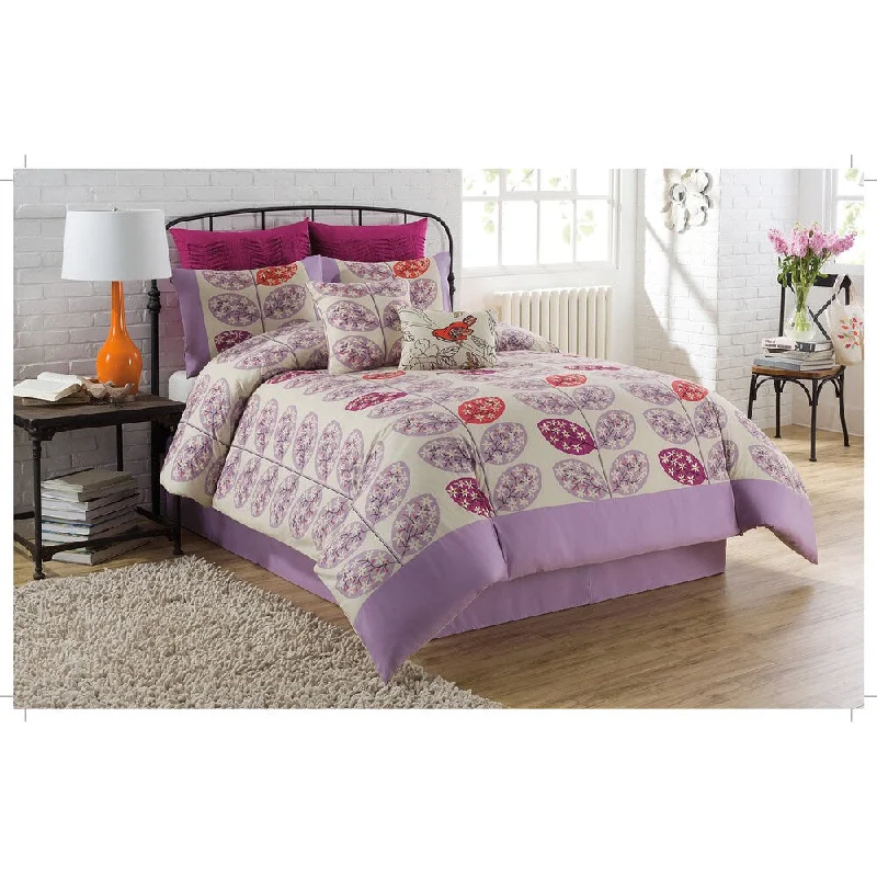 Cotton - filled comforters for a breathable and natural sleep experienceSoho New York Home Lucia 8-piece Comforter set