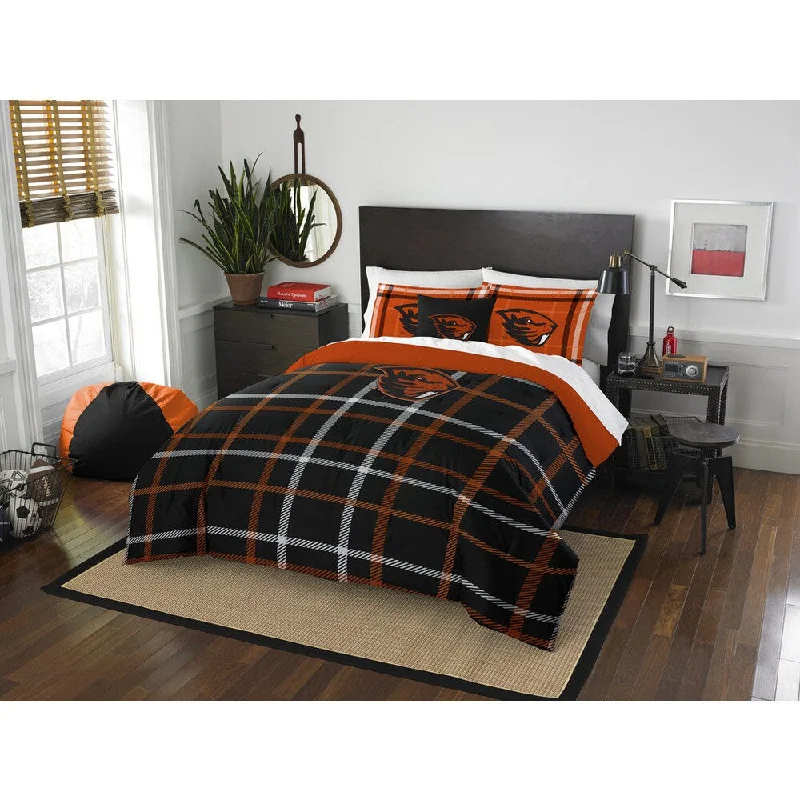 Full - size comforters suitable for full - sized beds in guest rooms or small bedroomsThe Northwest Company COL 836 Oregon State Full Comforter Set