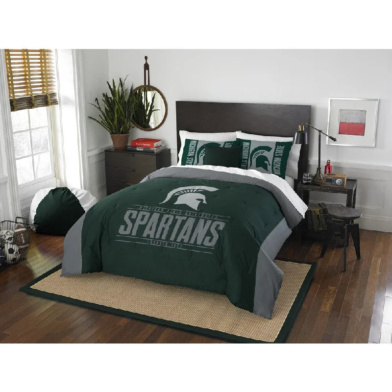 Duck down comforters with a softer feel and good warmth retentionThe Northwest Company COL 849 Michigan State Modern Take Full/ Queen 3-piece Comforter Set