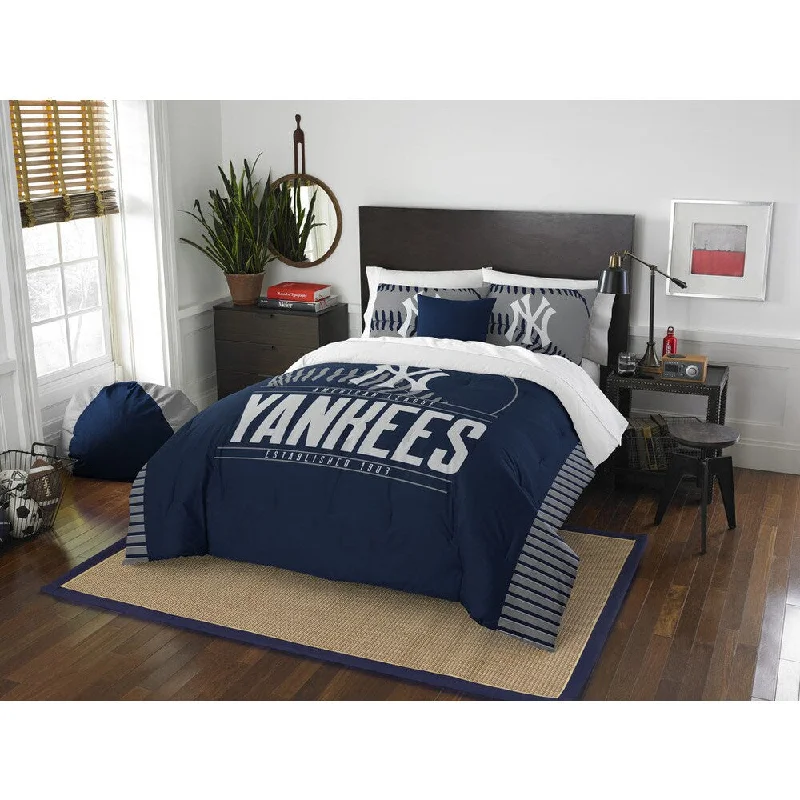 Wool - filled comforters with natural moisture - wicking and temperature - regulating featuresThe Northwest Company MLB New York Yankees Grandslam Full/Queen 3-piece Comforter Set