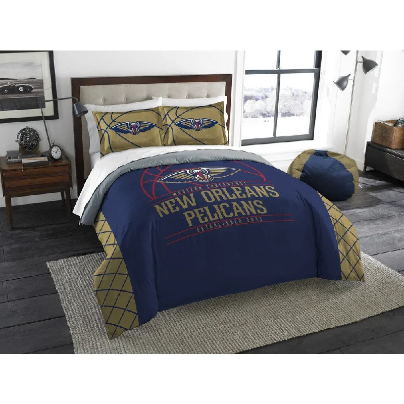 Queen - size comforters for standard queen - sized mattressesThe Northwest Company NBA New Orleans Pelicans Reverse Slam Full/Queen 3-piece Comforter Set