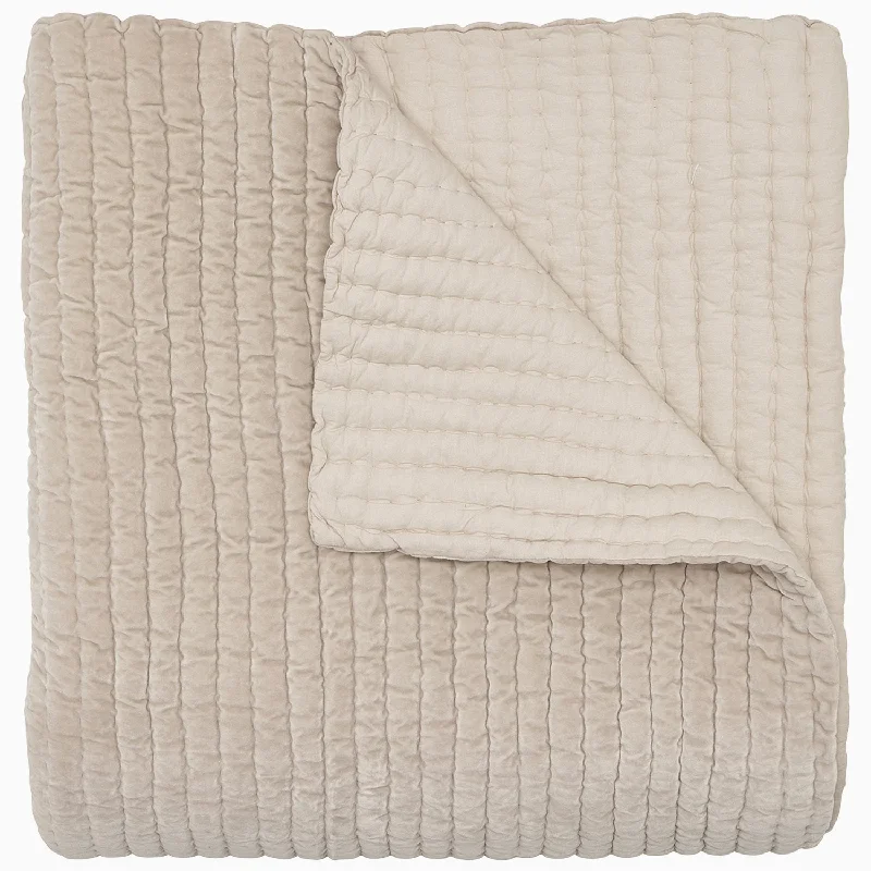 High - end luxury duvet covers for a top - tier sleep experienceVelvet Sand Quilt