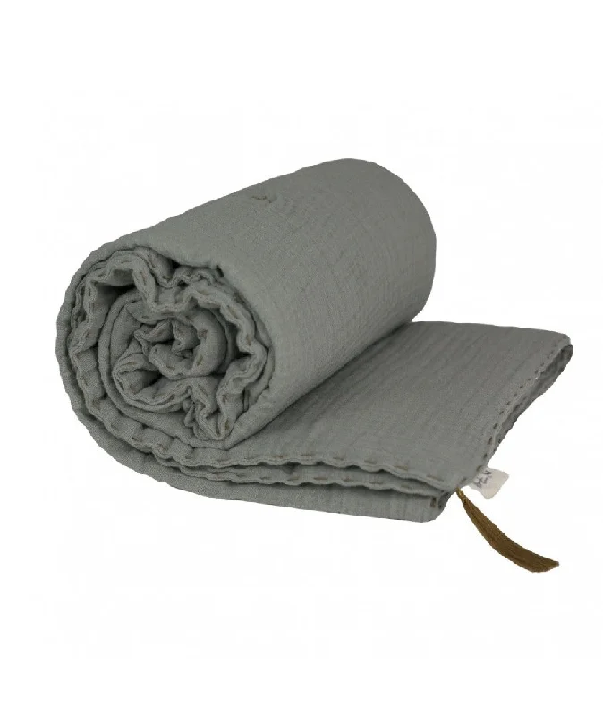 Microfiber blankets that are durable and easy to care forNumero 74 Winter Blanket - Silver Grey